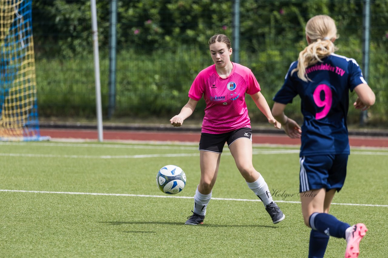 Bild 225 - wCJ Osterroenfelder TSV - VfL Pinneberg : Ergebnis: 0:15